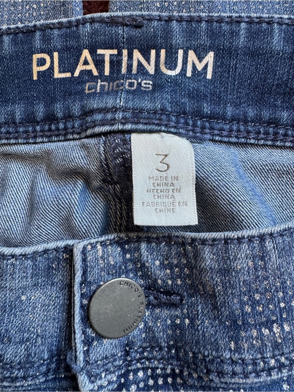 Chico’s Platinum Denim Jeans Silver Metallic Dot Shimmer Straight Leg 3 16 - Picture 7 of 8